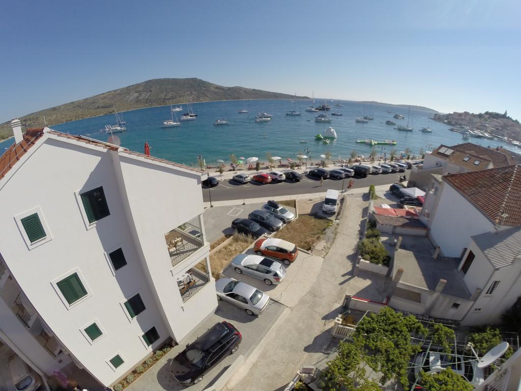 Villa Sisa Primošten Екстериор снимка