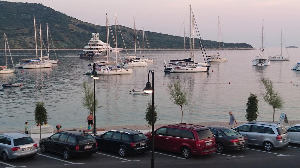 Villa Sisa Primošten Екстериор снимка
